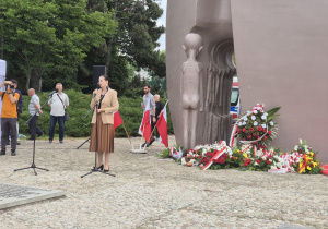 Uroczystosc_pomnik_2_06_2025